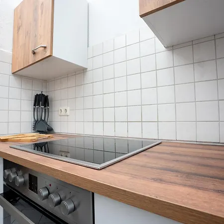 Serviceroom24 - 3 In Wlan - Smart-tv - 24-7 Check-in Und Kueche דירה *