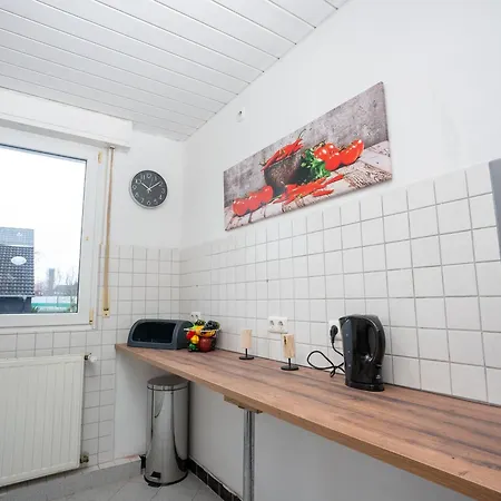 Serviceroom24 - 3 In Wlan - Smart-tv - 24-7 Check-in Und Kueche דירה *